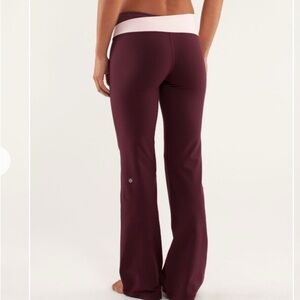 Vtg Lululemon ‘Astro’ high rise flares Sz 2